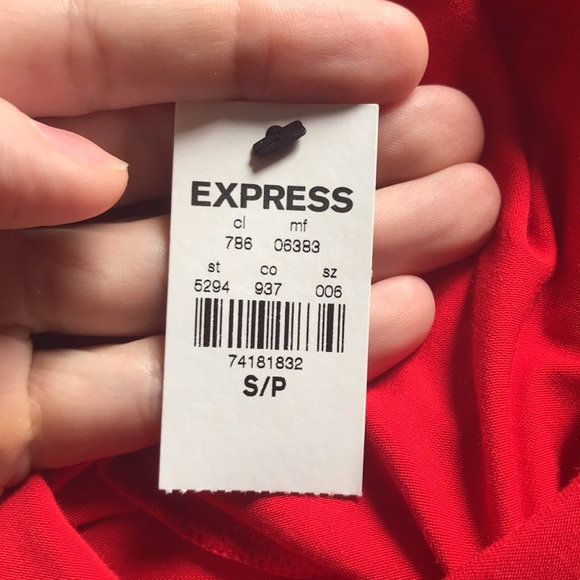 EXPRESS small/petite red mini dress with 3 quarter sleeve .Brand New with tags. - Picture 5 of 8